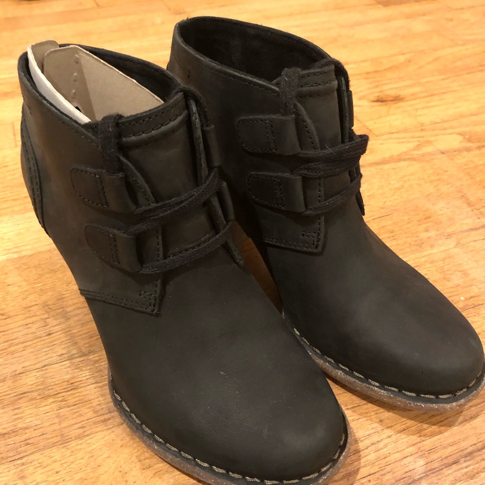 Women's Carleta Lyon Ankle Boot